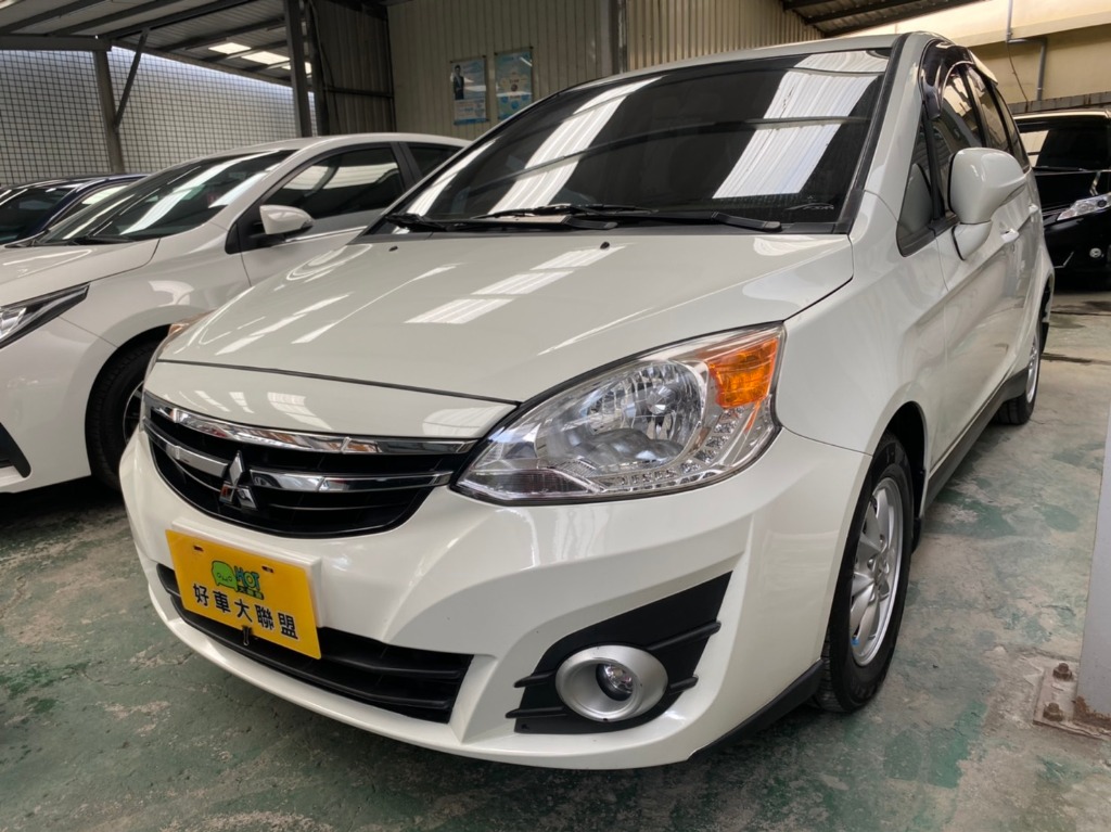 2015 Mitsubishi 三菱 Colt plus