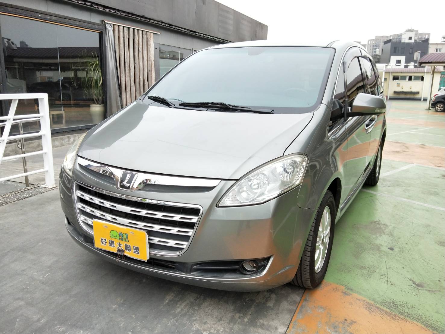 2010 Luxgen 7 mpv