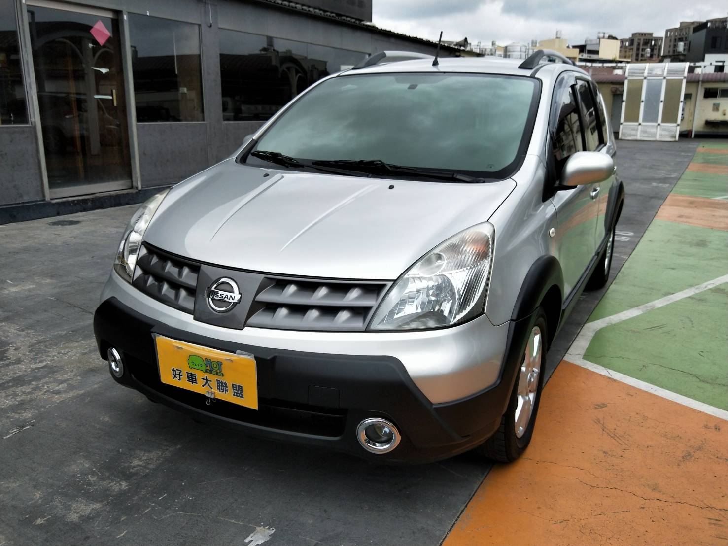 2012 Nissan Livina