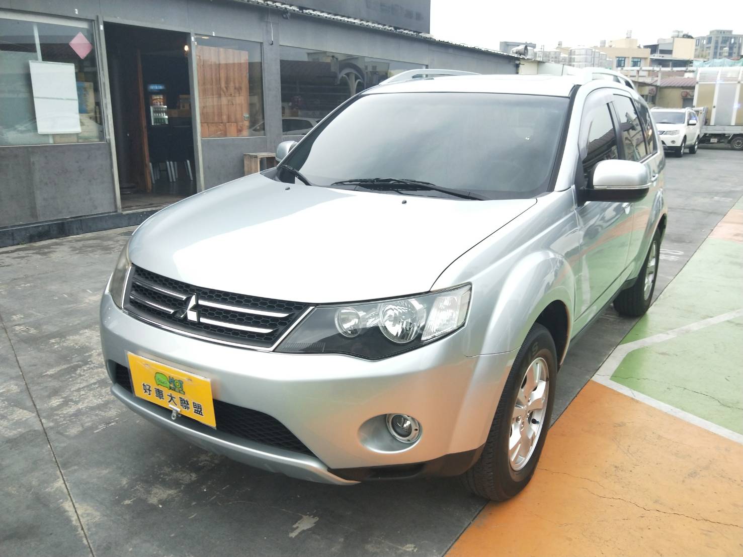 2010 Mitsubishi 三菱 Outlander