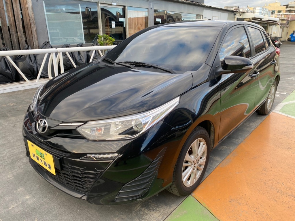 Hot大聯盟 Toyota Yaris 2018 小改款鋁圈原廠螢幕僅跑3萬多原版件優質小休旅認證保固