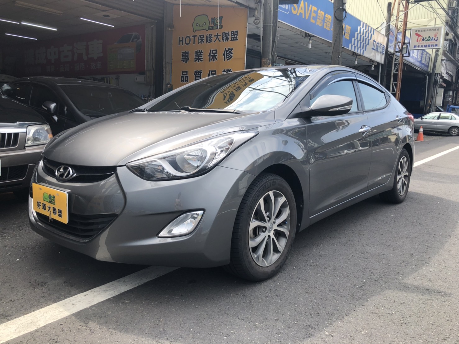 2013 Hyundai 現代 Elantra