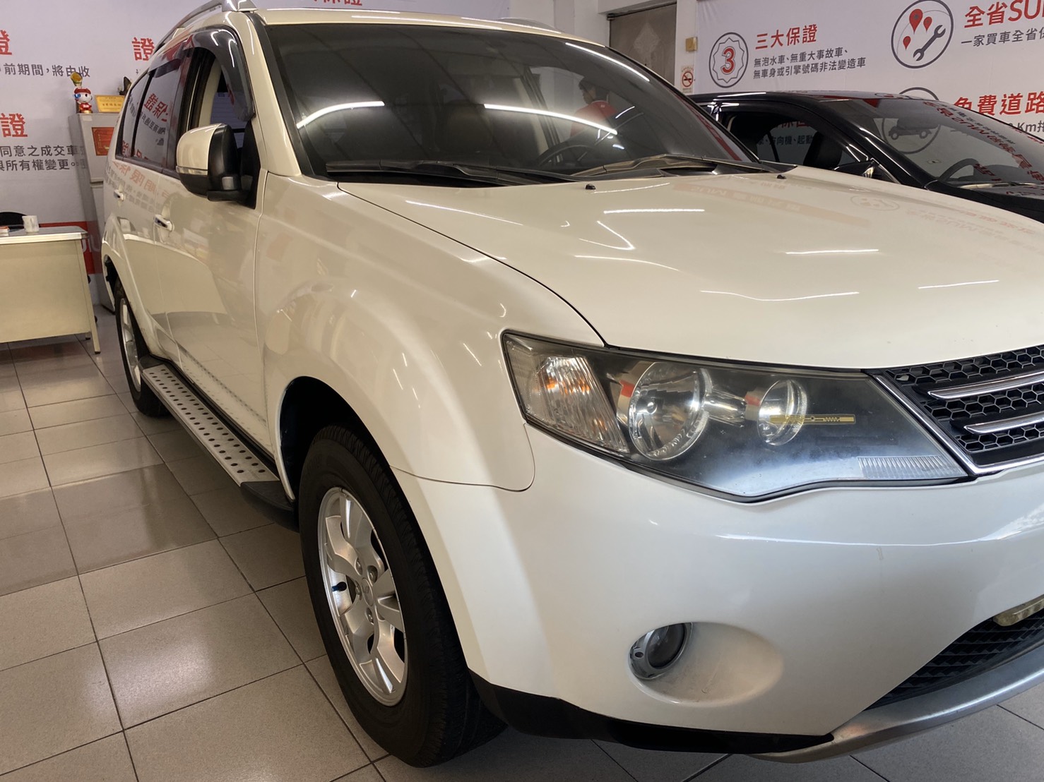 2010 Mitsubishi 三菱 Outlander
