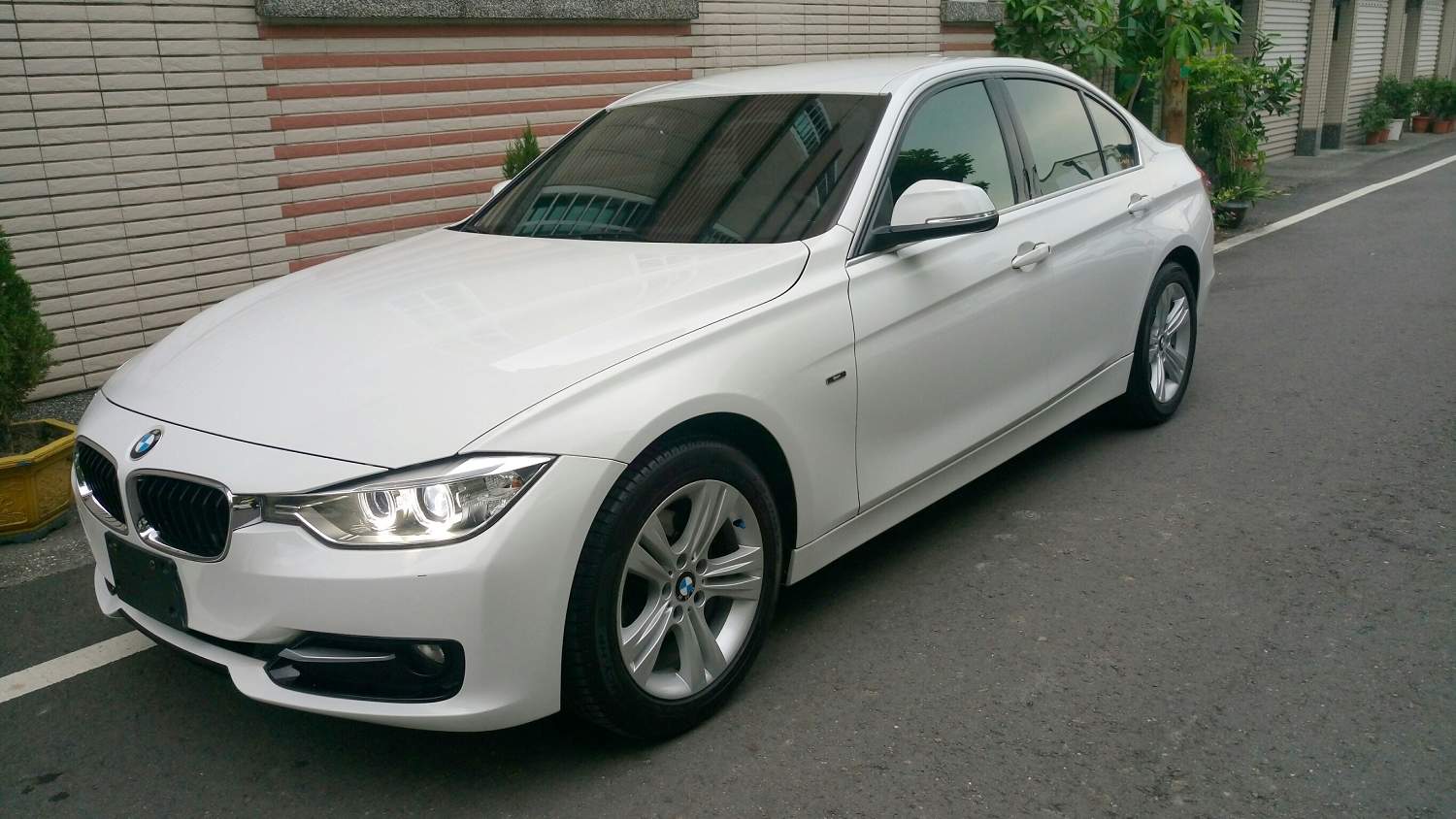 2014 Bmw 3 series sedan