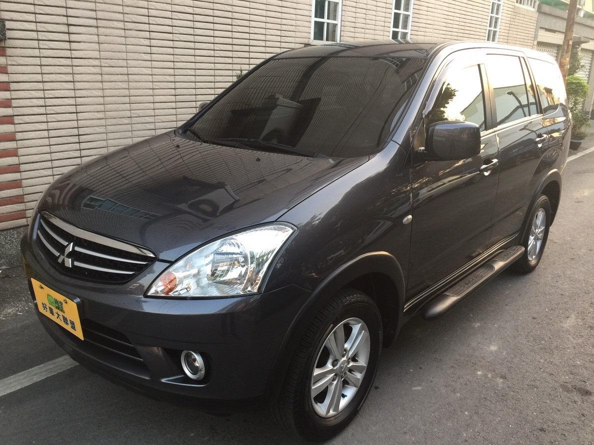 2013 Mitsubishi Zinger