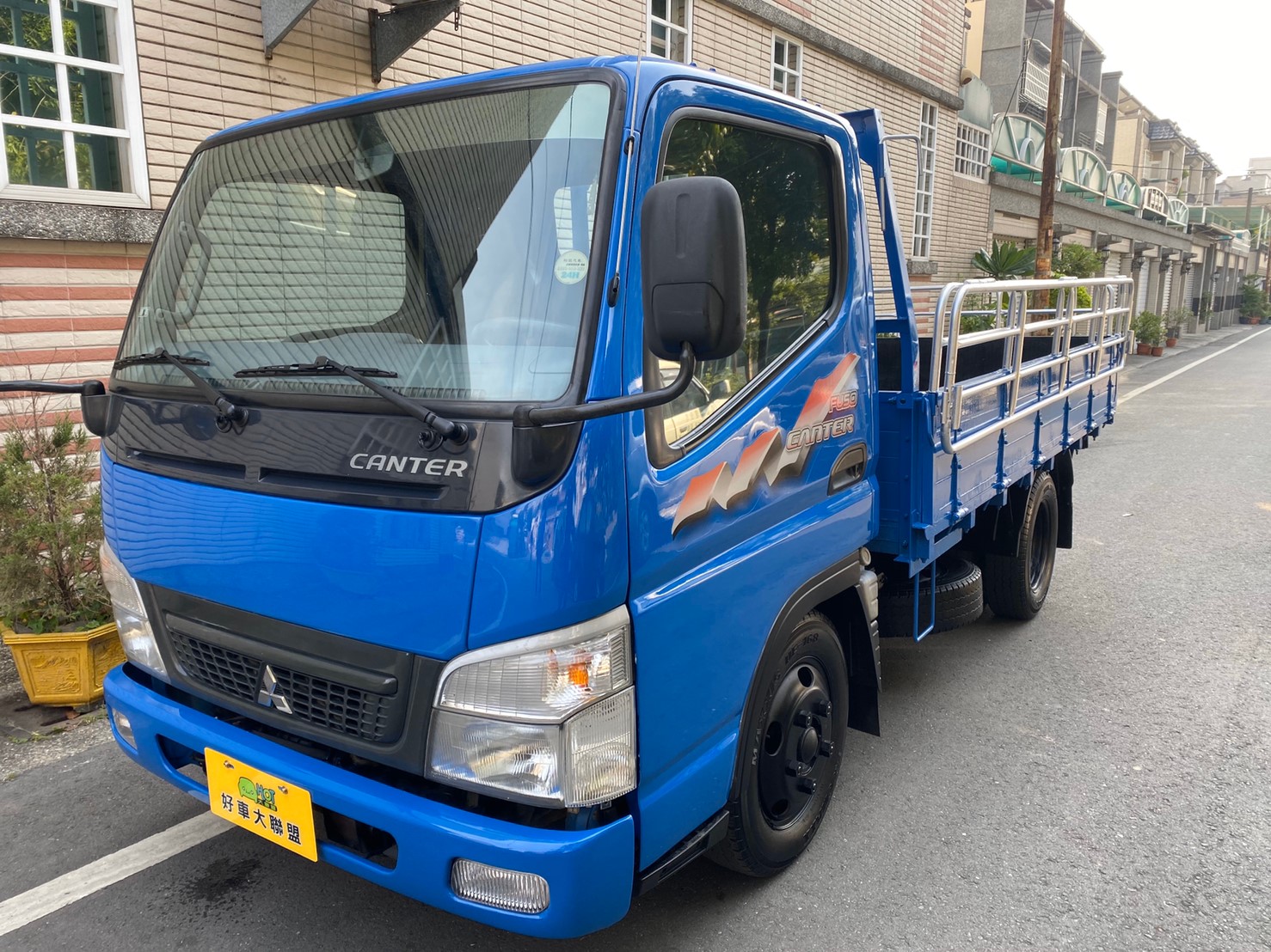 2009 Mitsubishi 三菱 商用車