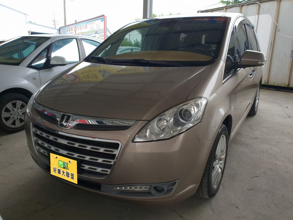 2012 Luxgen 7 mpv