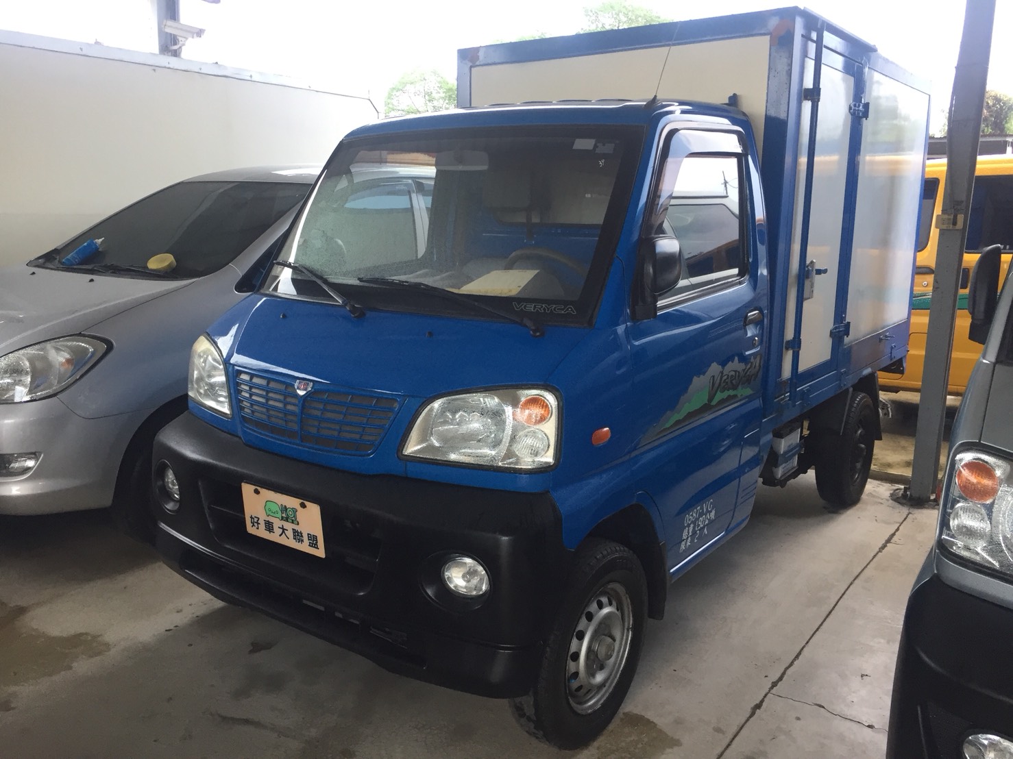 2008 Mitsubishi 商用車