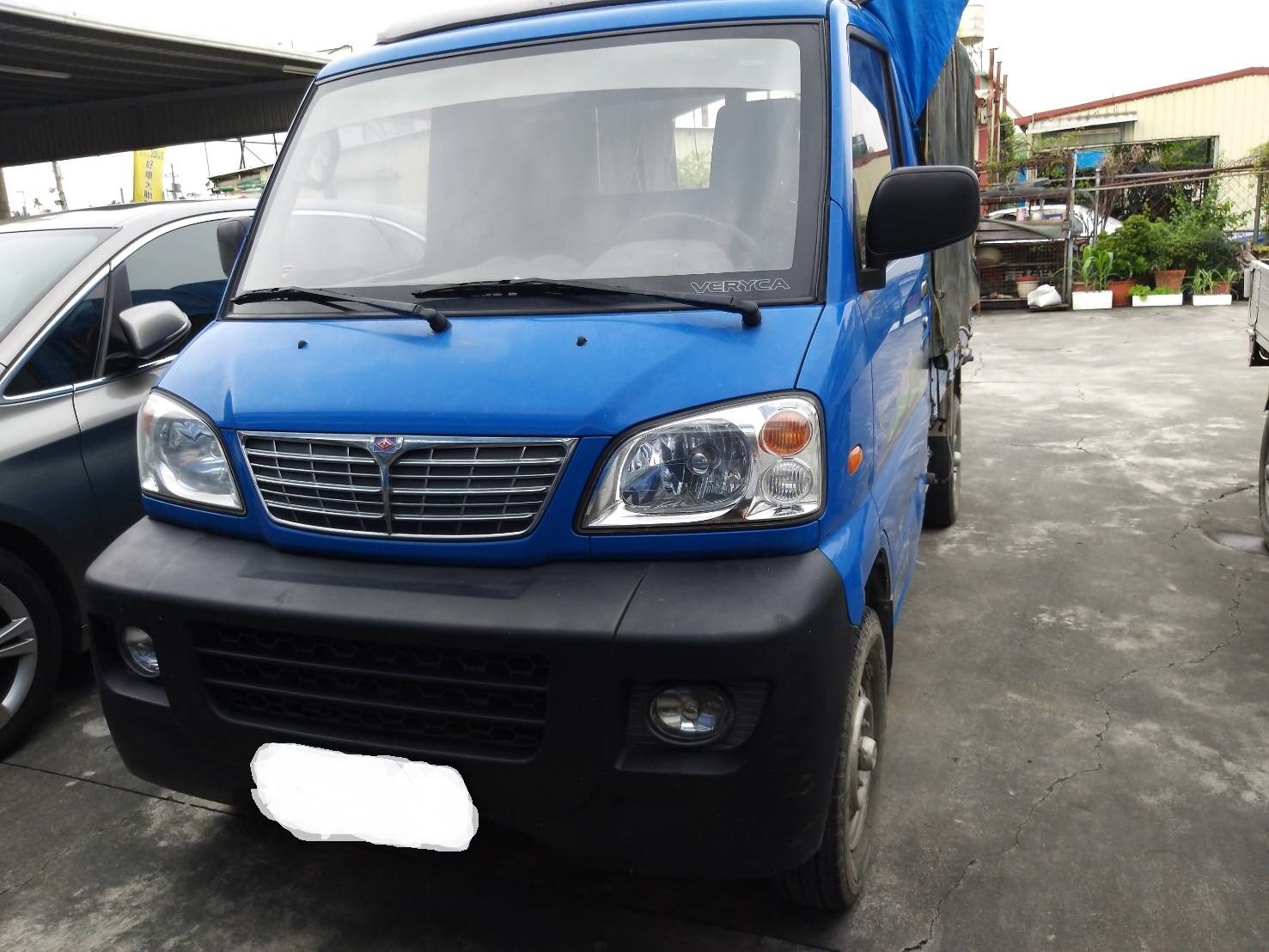 2011 Mitsubishi 三菱 商用車