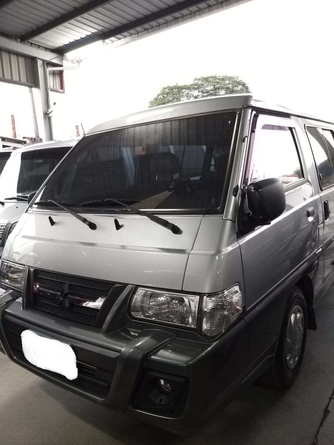 2016 Mitsubishi 三菱 商用車