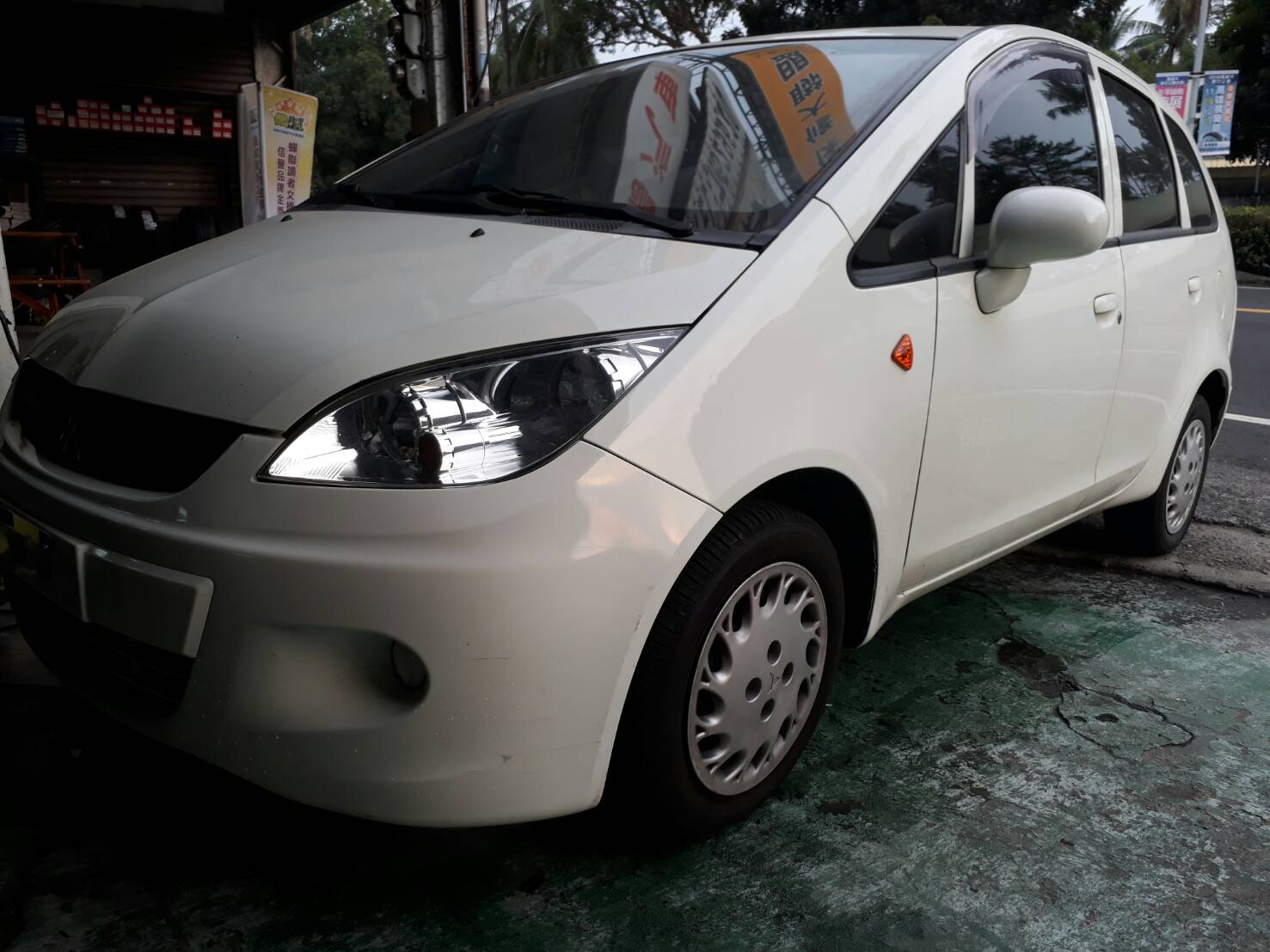 2012 Mitsubishi 三菱 Colt plus