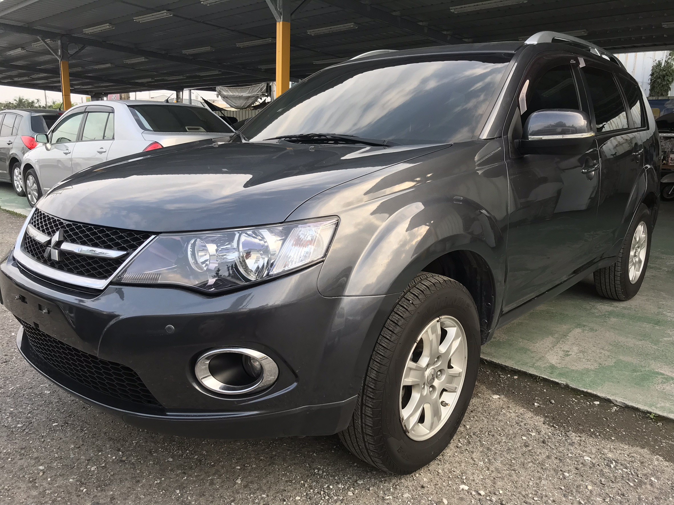 2011 Mitsubishi 三菱 Outlander