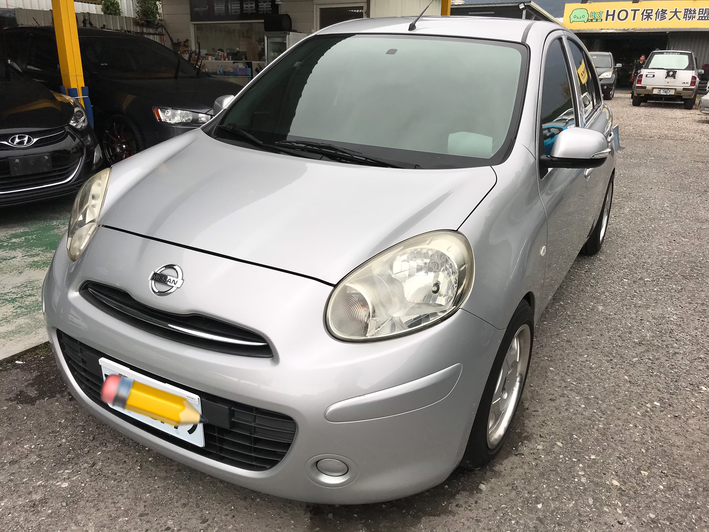 2012 Nissan 日產 March