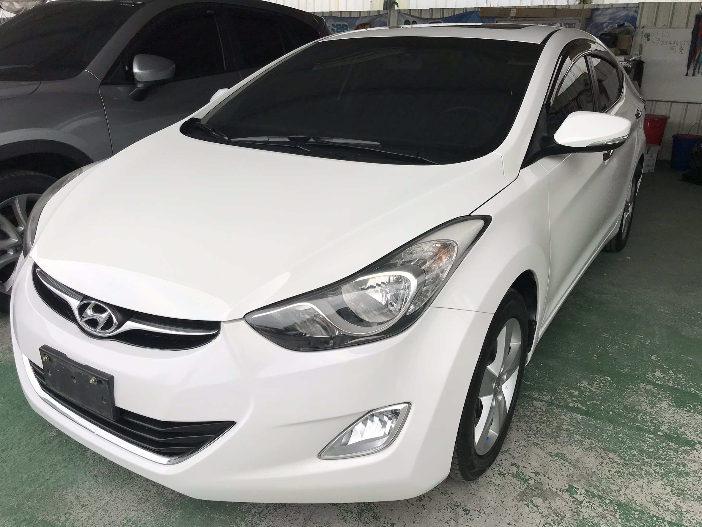 2013 Hyundai 現代 Elantra