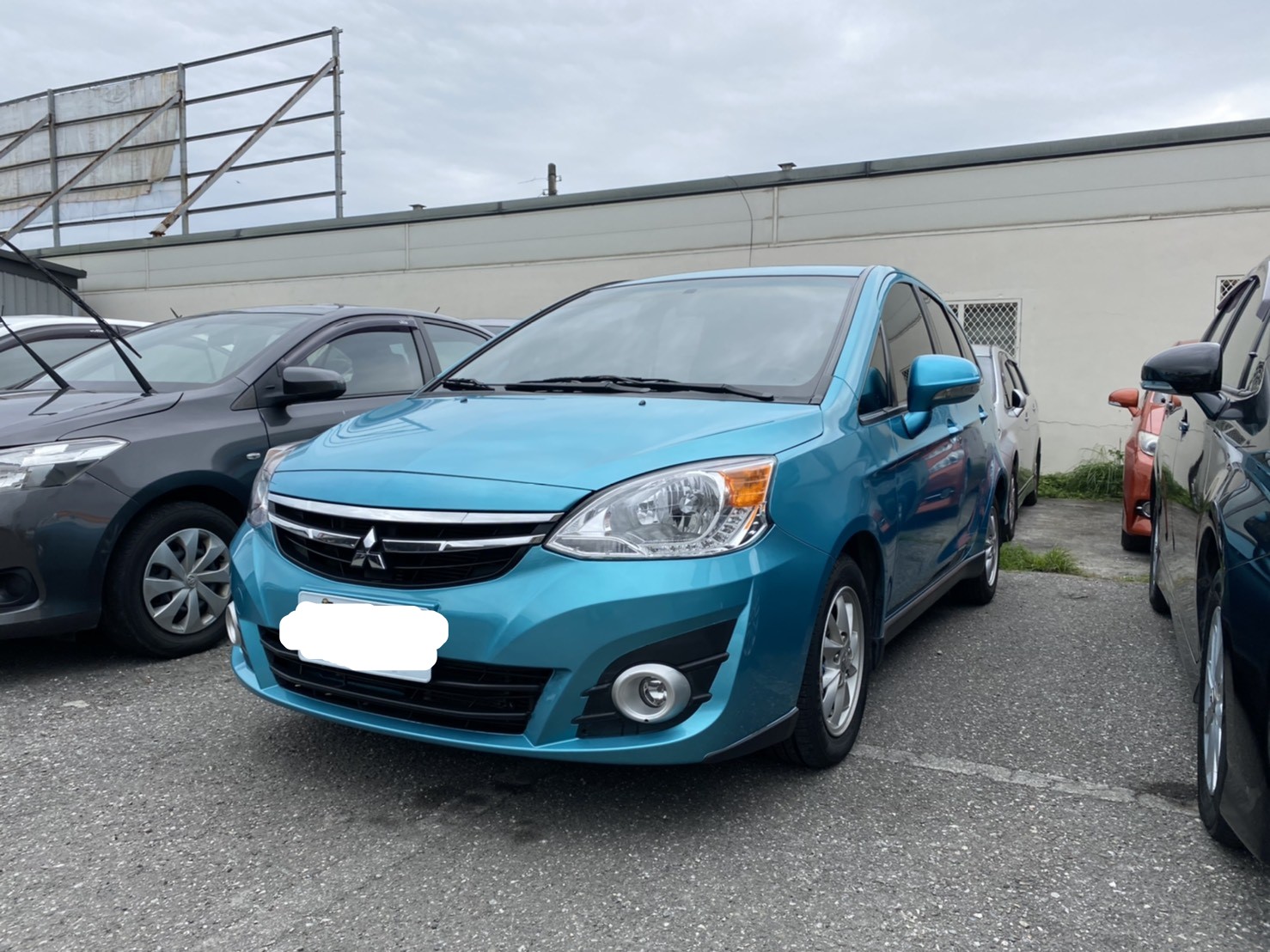 2016 Mitsubishi 三菱 Colt plus