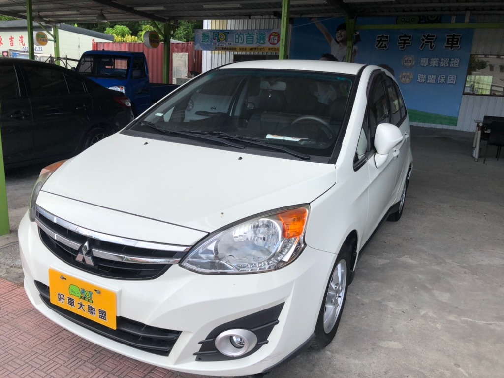 2014 Mitsubishi 三菱 Colt plus